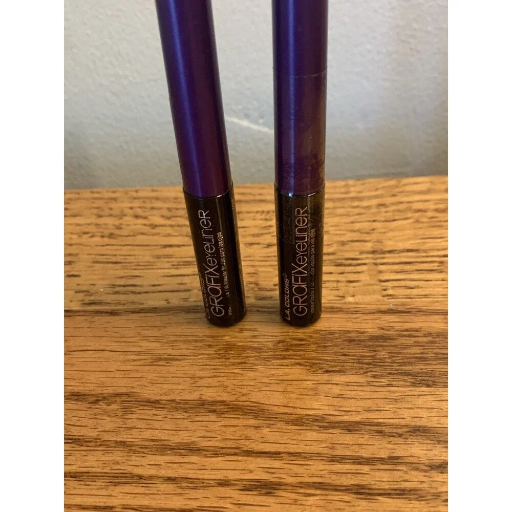 (2) L.A. Colors Grafix Eyeliner Purple Set Liquid Felt Tip Precision New